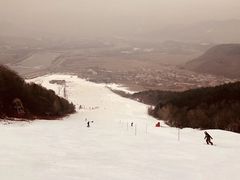 -辽阳弓长岭温泉滑雪场