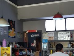 -懒汉杂粮粉·功夫煲仔·米线(长江西路店)