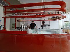 -UNI UNI(环亚凯瑟琳店)