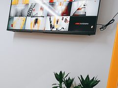 -安东易迷你自助仓储寄存仓库(杨浦店)