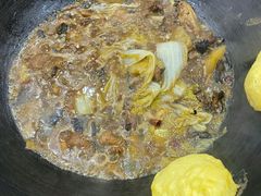 -哈尔滨东北铁锅炖(都督街店)