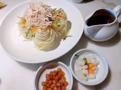 鸡丝凉面-初蓉丨遇见新川菜(亲贤街荣耀店)