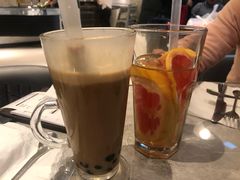 咸蛋黄奶盖奶茶-必胜客(吾悦国际广场店)