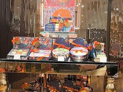 -VENCHI 闻绮(上海佛罗伦萨小镇店)