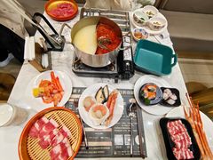 -金马门国际美食百汇(珞喻路店)