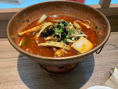 -成都你六姐·牛肉冒菜(上海环宇荟店)