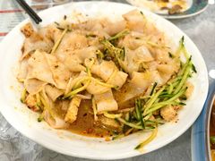 -汗腾格里·风味餐厅(新疆驻京办店)