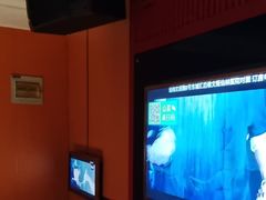 -唯爱KTV聚会餐厅(仙林东城汇店)