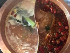 -锅说大脸毛肚重庆老火锅(佐阾店)
