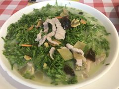 -龙桥私厨·姜花菊花过桥鱼·顺德菜(容桂店)