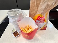 -麦当劳(深圳北站高铁店)