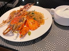 -筠咖啡西餐厅(上海国展宝龙丽筠酒店)