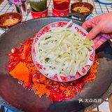 快乐吃火锅，吃完暖乎乎