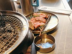 -草家酱蟹炭火烤肉店(珲春南路一店)