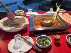 -二荆条·蜀鲜汇城市森林火锅