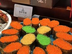 -雍容荟帝王蟹活龙虾展台自助(IFS黑金店)