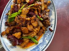 -香猪美食(中心店)