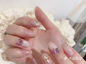 就在大都会很方便,做完美甲还能逛一下街