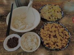 -印象牯岭小厨(牯岭街店)