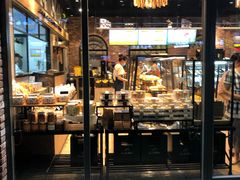 -皇冠幸福里动物奶油生日蛋糕(万达店)