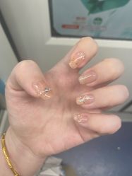 -尤米一站式美甲美睫