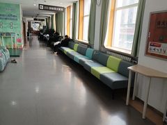 -大连何氏眼科医院