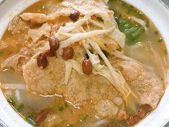 -丽丽三鲜螺蛳粉(田林路店)
