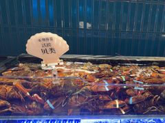 -雍容荟帝王蟹活龙虾展台自助(IFS黑金店)