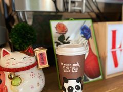 -熊猫一间店欧式奶茶铺