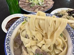 -十二忠手拉面(五福店)