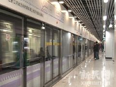 -龙溪路(地铁站)