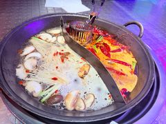 -朱光玉火锅馆(龙阳广场店)