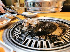 -唯成•韩国炭火烤肉 유성고기