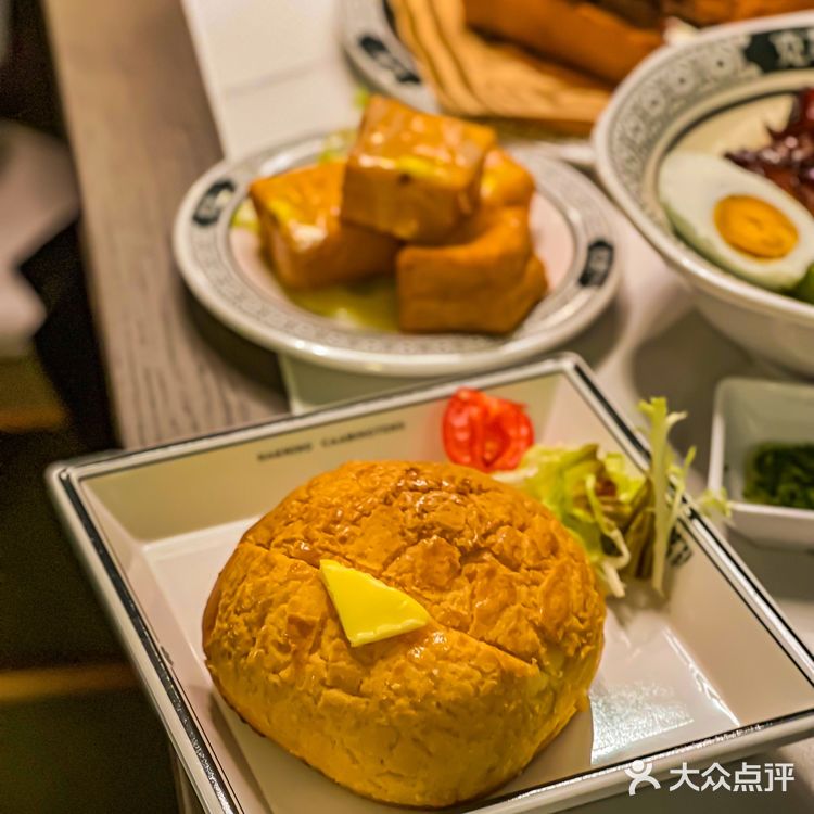 广州首家克茗冰室·臻选｜古典深海绿，粤菜头牌烧鹅
