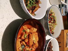 -老湖南民间菜·牛肉十八炒(花都店)