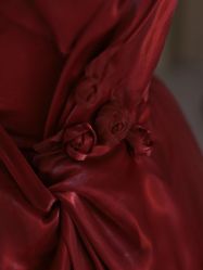 -LAFINE 兰斐婚纱礼服馆