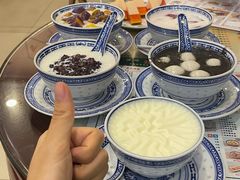 -广信牛奶甜品世家(台东店)
