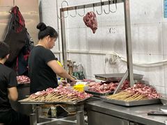 -巴汗羊肉串烧烤店