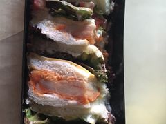 -华荣西饼屋(金禧店)