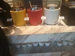 -筠咖啡西餐厅(上海国展宝龙丽筠酒店)