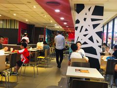 -麦当劳(龙之梦购物中心店)