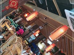 -野山舂·贵州现舂酸汤火锅(鸿通城店)