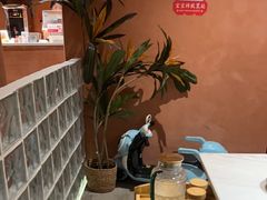 -喃喃椰·糟粕醋·椰子鸡火锅(七堡花园店)