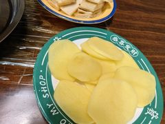 -超越炭火牛蛙火锅鸡(河东店)
