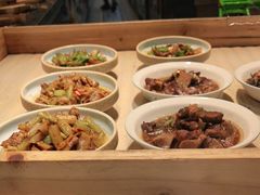 -老乡鸡(上海白玉兰广场店)