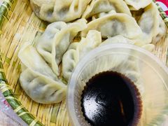 -江城燕子大排档(江汉路步行街店)