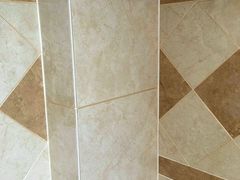 墙面施工对比图-亚玛达电器