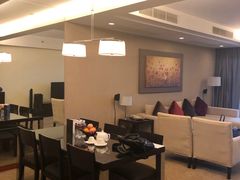 -仁恒辉盛阁酒店公寓