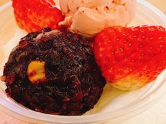 雪山草莓-满记甜品(荟聚购物中心店)