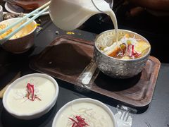 -桥边小楼·手工云南菜·古城观景小楼